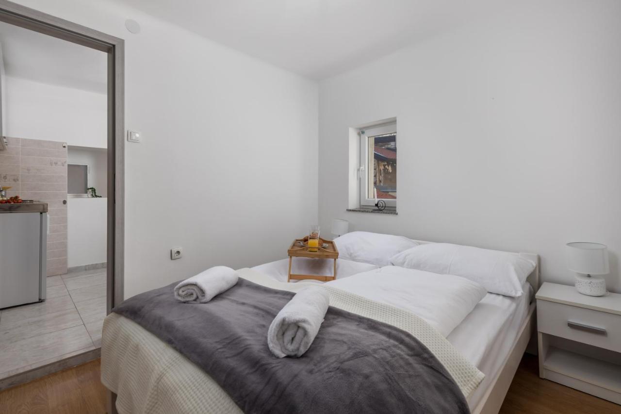 Main View Apartment Рийека Екстериор снимка