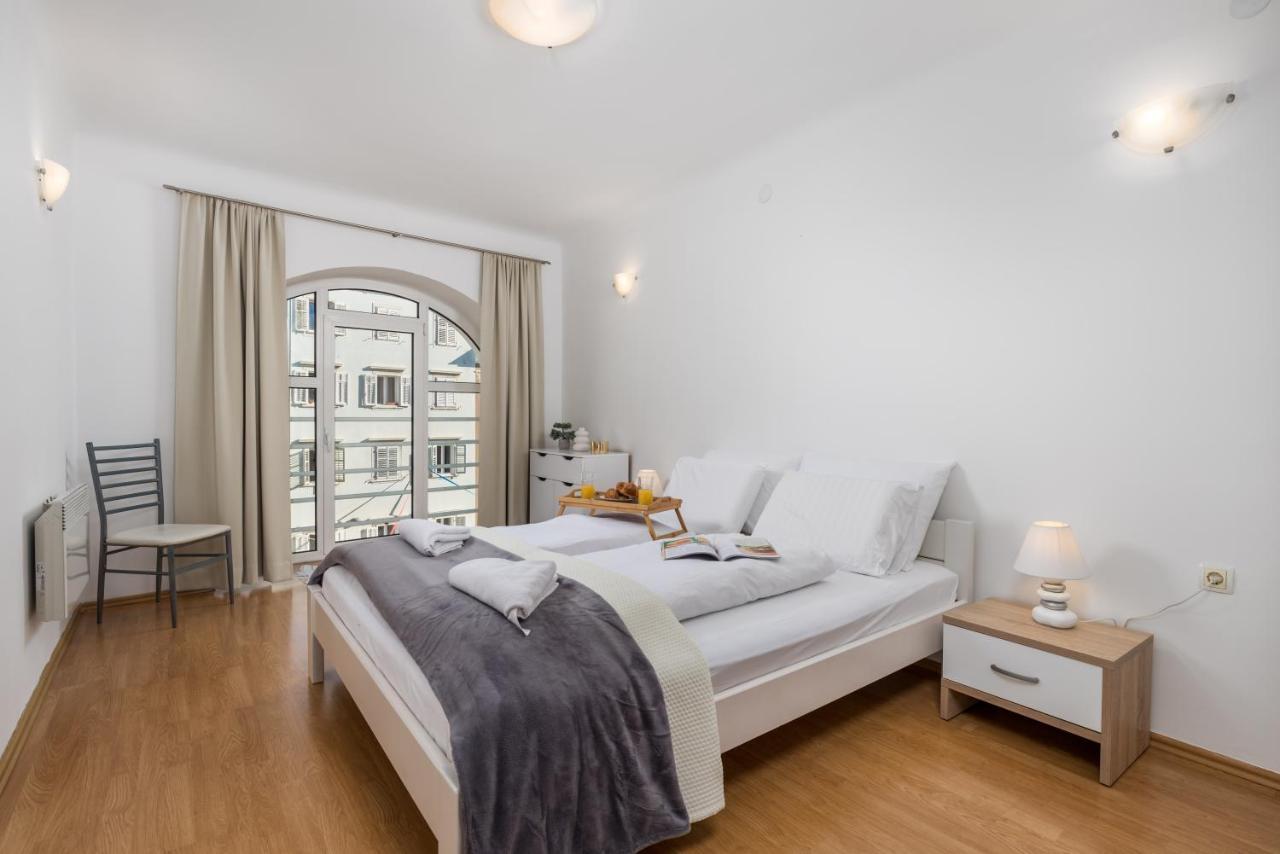 Main View Apartment Рийека Екстериор снимка