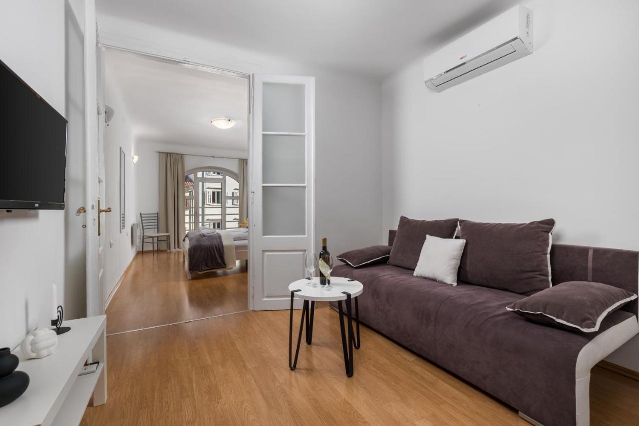 Main View Apartment Рийека Екстериор снимка